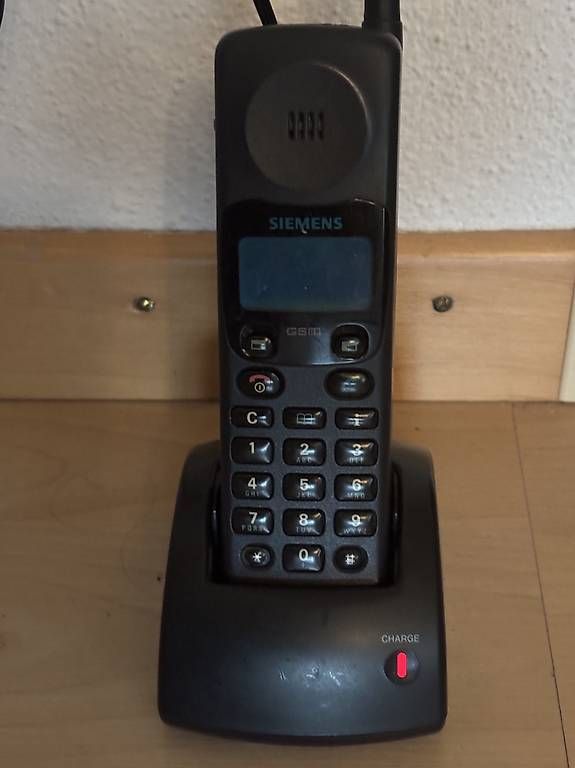 Siemens Telefoni cellulari / Smartphones: Nostalgie Handy Siemens S4 Power – Usato da Winterthur venduto da bungy192