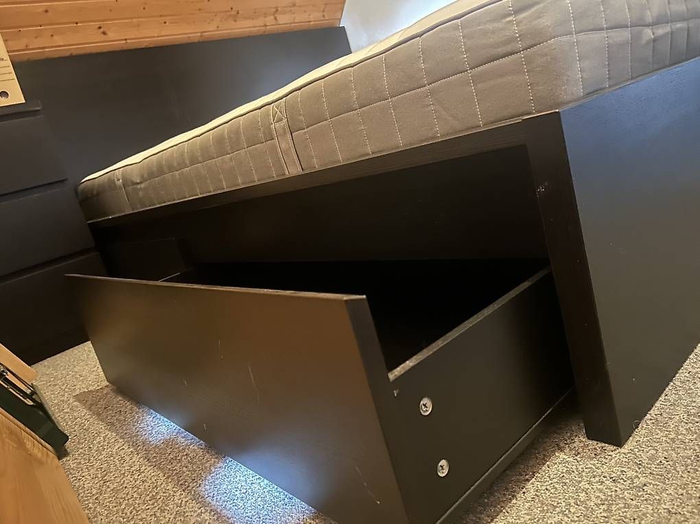 Betten: IKEA MALM Bett 160x200 mit Matraze – Gebraucht aus Elgg von mel_72b9 1