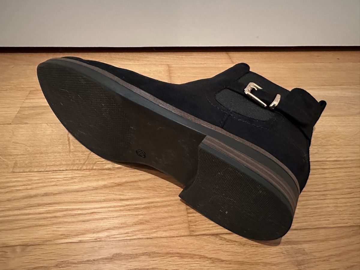 Scarpe da donna: Damenschuhe – Usato da Luzern venduto da roennimoos 1