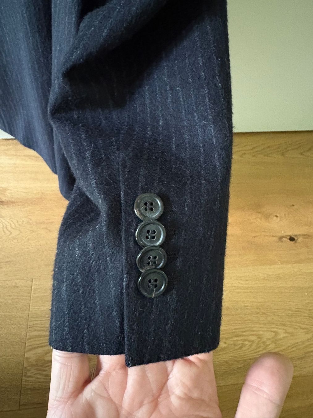 Hugo Boss Giacche: Blazer Hugo Boss dunkelblau – Usato da Bern venduto da Trittbrettdriver 2