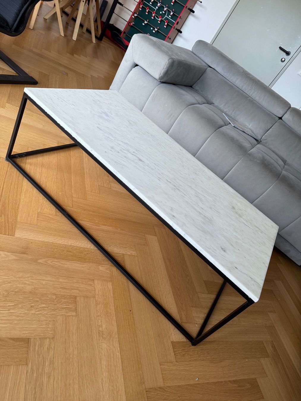 Maisons du monde Tavoli: Eleganter Marmor Couchtisch – Usato da Meilen venduto da sth_2xyl 2