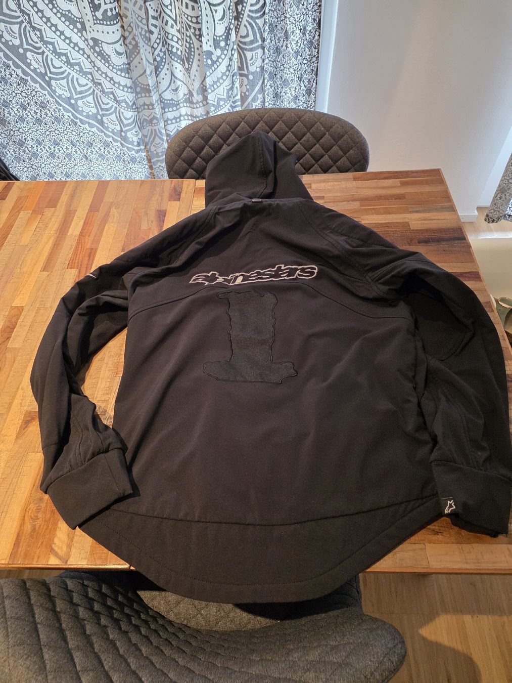 Alpinestars Giacche: Alpinestars Softshell Jacke Grösse L – Usato da Felben-Wellhausen venduto da Darameo 1