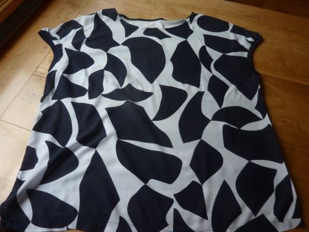 spezielles Sommer Shirt Gr. M,  40/42