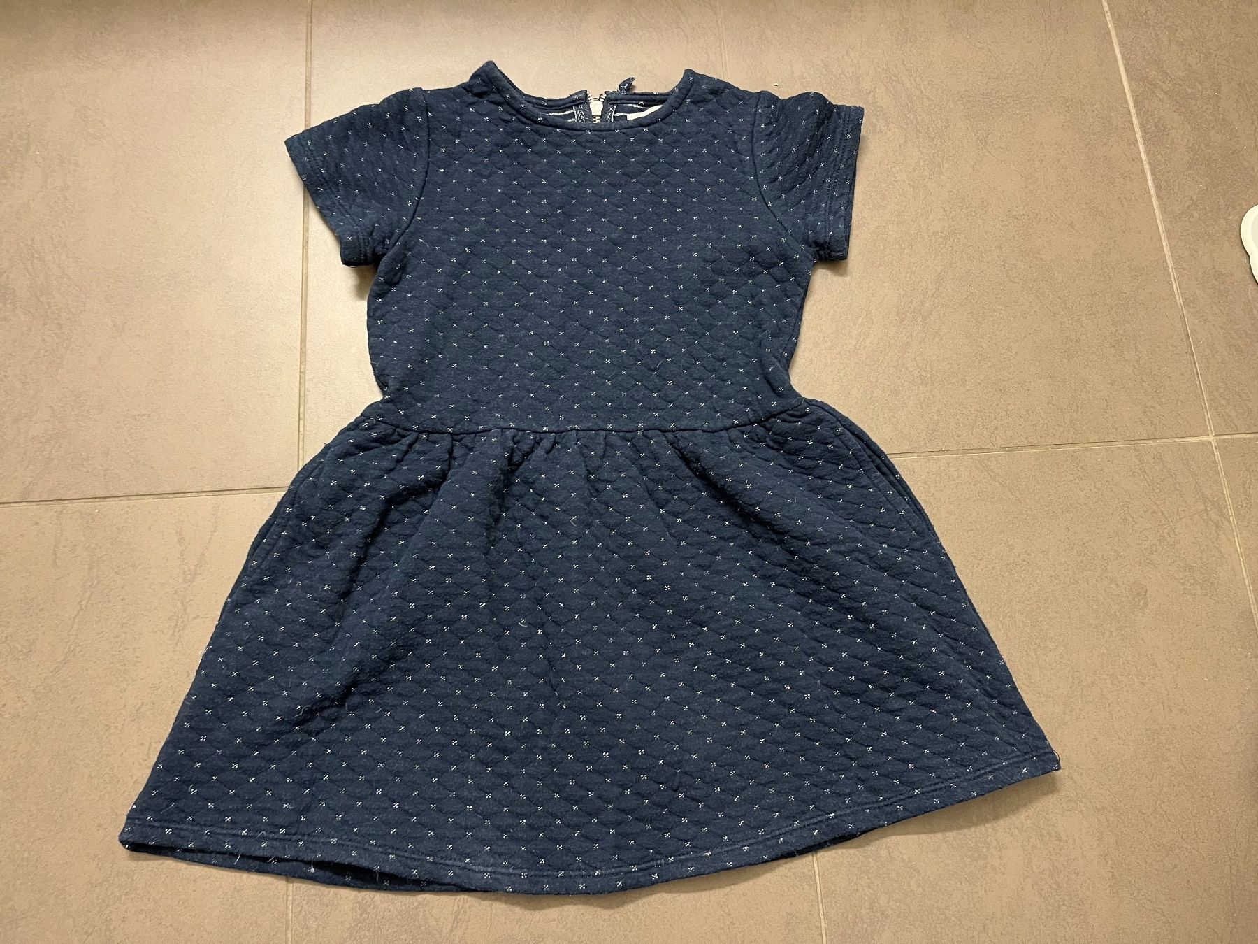 Kleider & Röcke: Monoprix Kleid dunkelblau mit Silber  4-5 Jahre – Gebraucht aus Zürich von Gabi_78