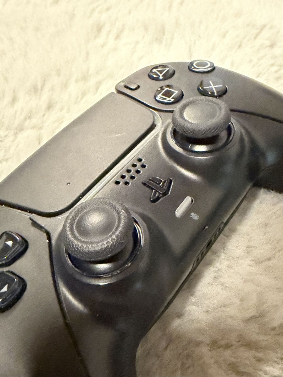 Sony Controller: Ps5 Controller Schwarz (Aku schnell leer) – Defekt aus Grosshöchstetten von Tobias.David 2