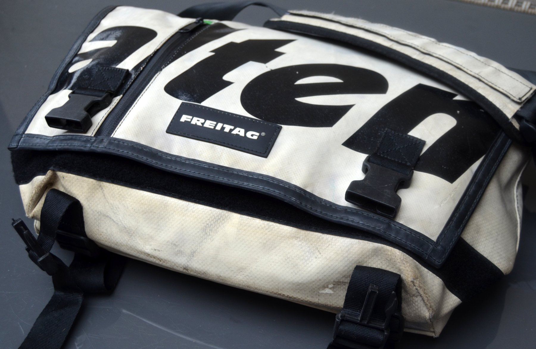 Freitag Taschen: Freitag  Tasche / sac – Gebraucht aus Collonges von arashee 5