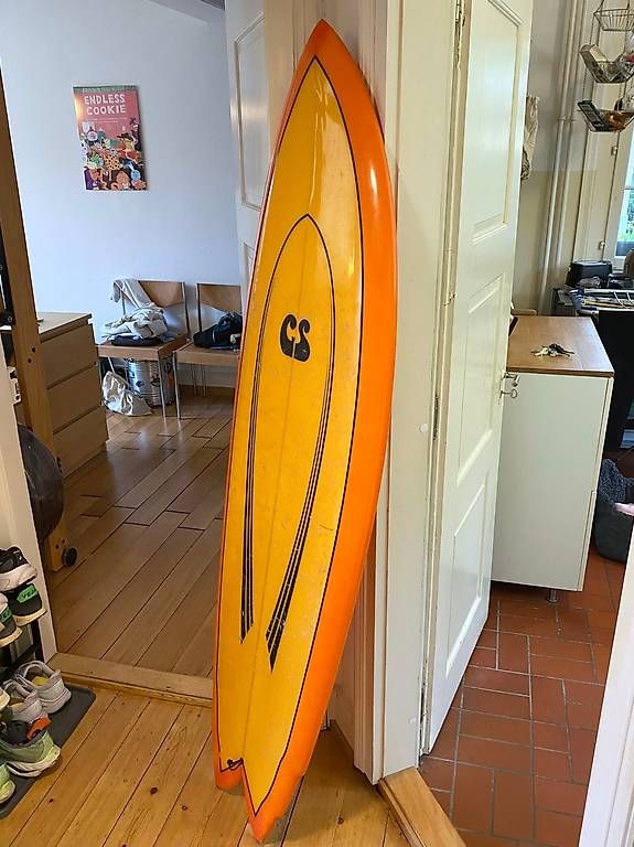Surfboards & Schwimmbrette: Surfbrett – Gebraucht aus Zürich von funktion02