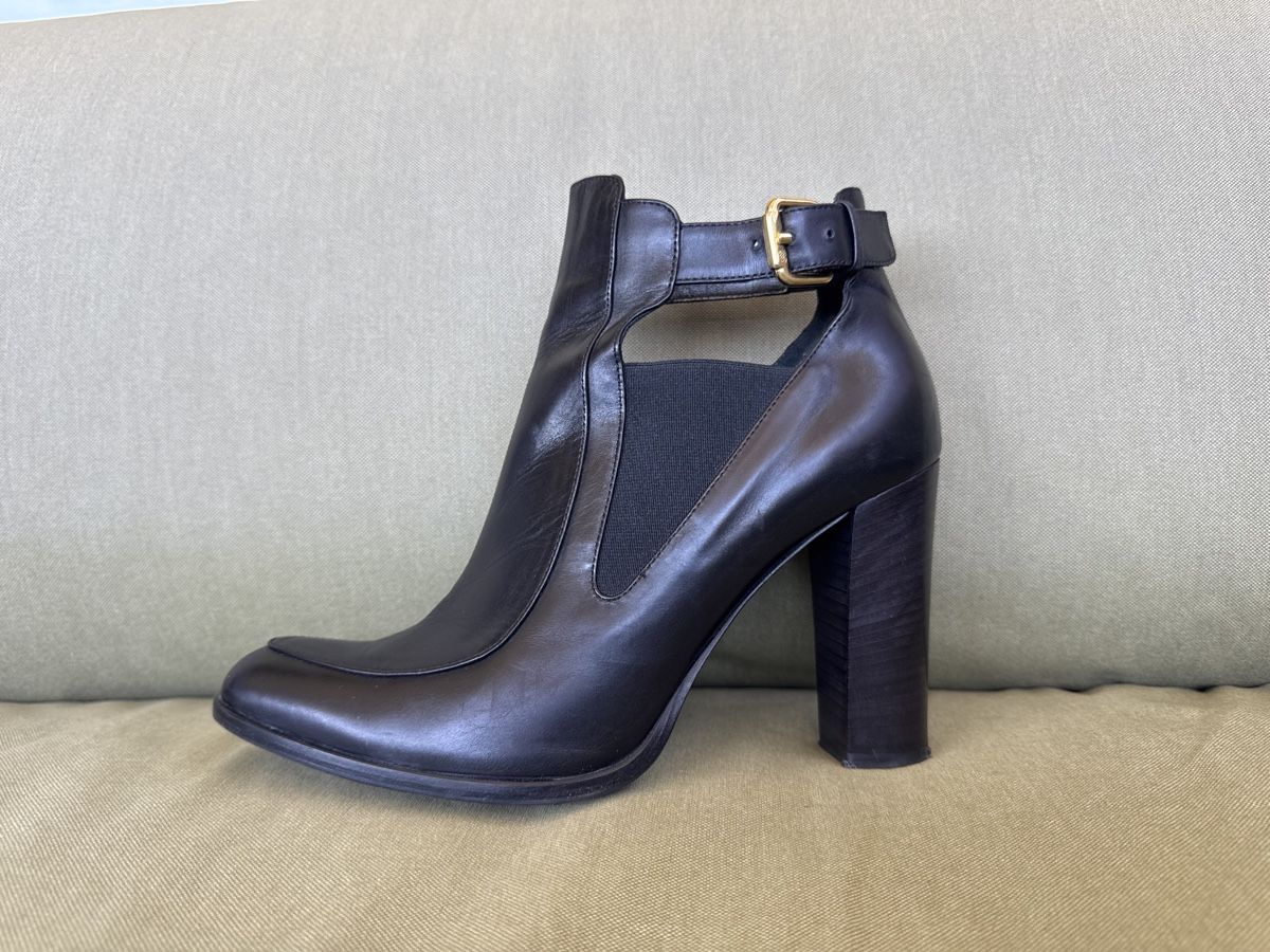 Navyboot Damenschuhe: Navyboot Black Leather Ankle Boots - Size 39 - Chic! – Neu (gemäss Beschreibung) aus Berneck von E_ZLK