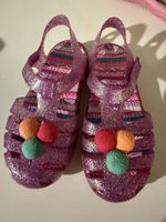 Crocs Sandalen lila Glitzer mit Pompons Grösse 29 gebraucht