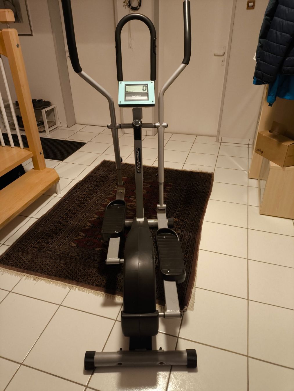 Hometrainer: Cross Trainer Sportop E820 – Gebraucht aus Andwil SG von 9AA