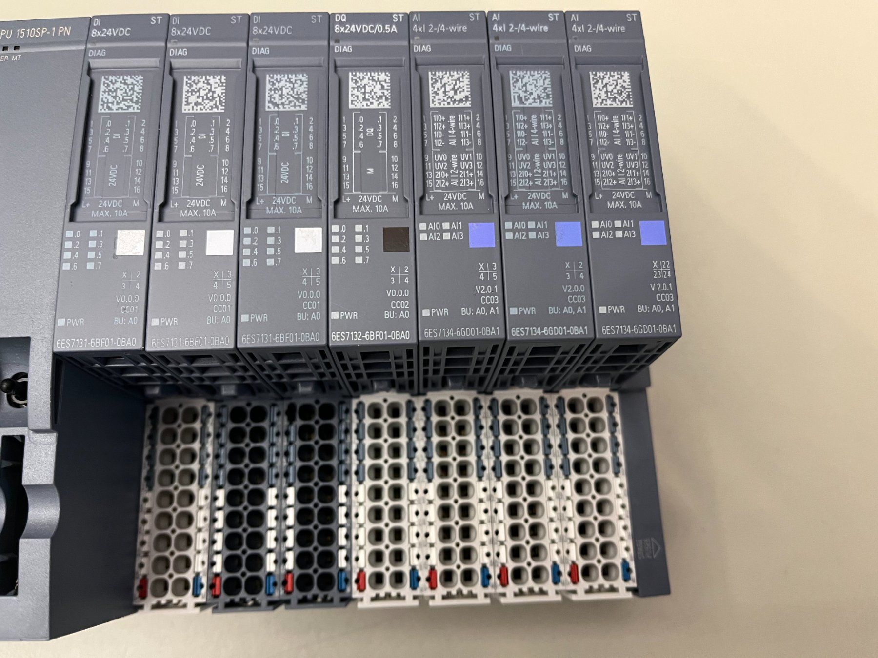 Siemens Componenti elettronici: Simatic ET200SP SPS Baugruppe – Usato da Jenaz venduto da Speedy350 2