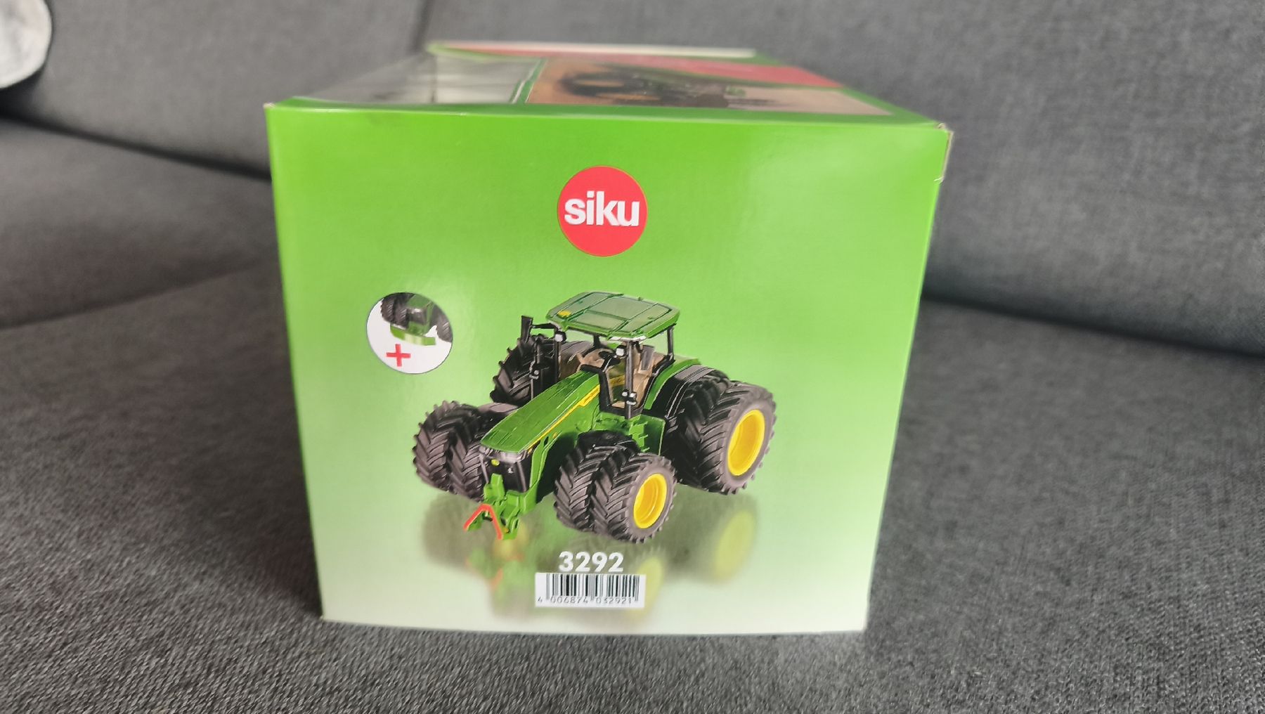 Siku Jouets: siku john deere 1:32 – Neuf avec emballage d'origine à Büsserach par Karri 1