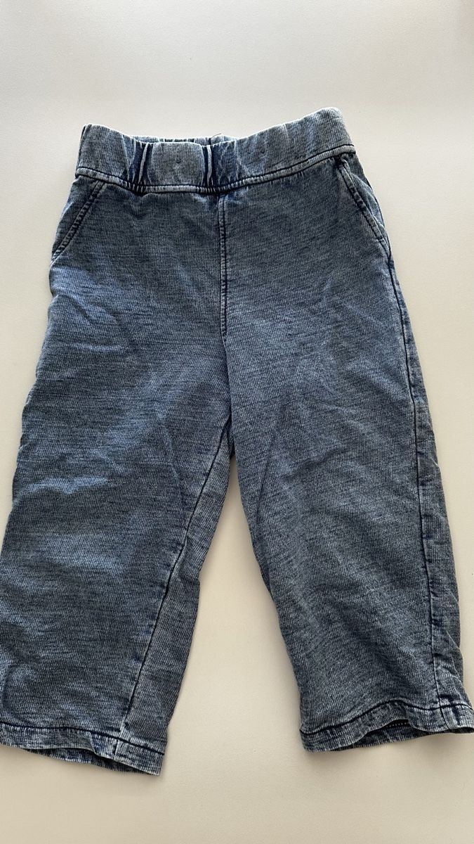 Pantalons: Lindex Pants Size 92 – D'occasion à Zürich par KrisZH