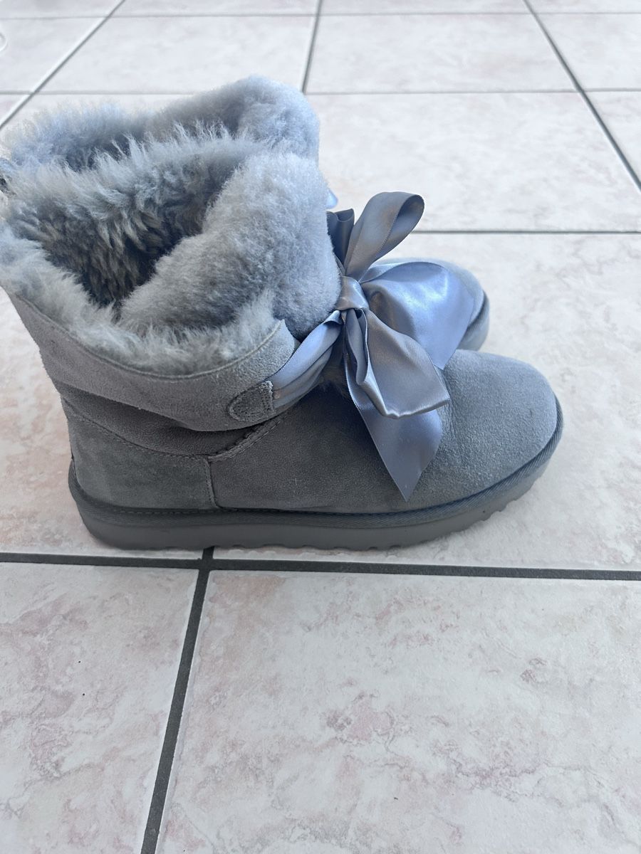 Ugg Damenschuhe: Scarpe Ugg gr38 – Gebraucht aus Cugnasco von sd1520 1