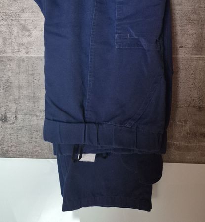 2 Pantalons de cuisine homme bleus, taille XL, bon état.
