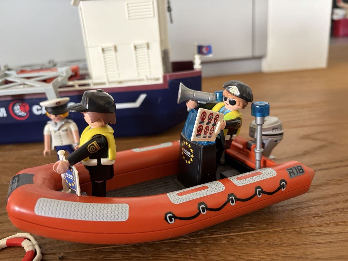 Playmobil Spielzeuge: Playmobil Cargoschiff und Gabelstapler – Gebraucht aus Sarmenstorf von LioWe 3