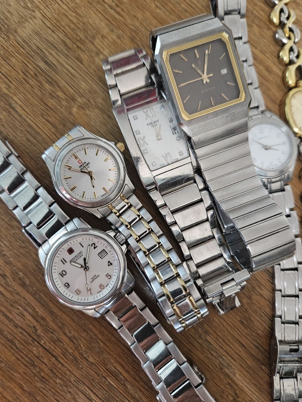 Orologi: Unkontrolliert/Defect Schweizer Uhrenlot 18x – Usato da Flamatt venduto da pie_f9zm 1