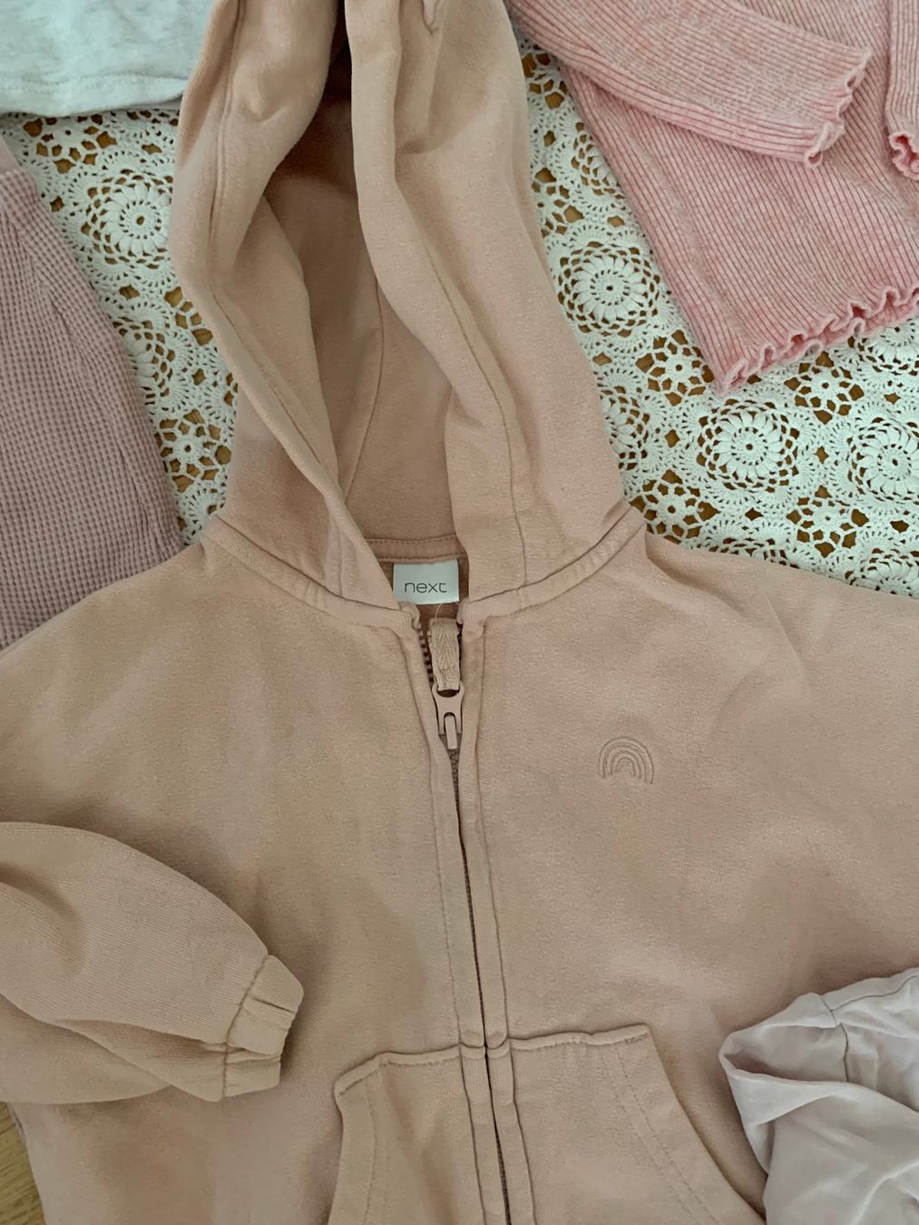 Lotti & Set di vestiti: Set Leggins, body, Sweatshirts Gr.92 – Usato da Moutier venduto da chDuplessy 3