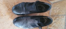 bequemer schwarzer Pumps