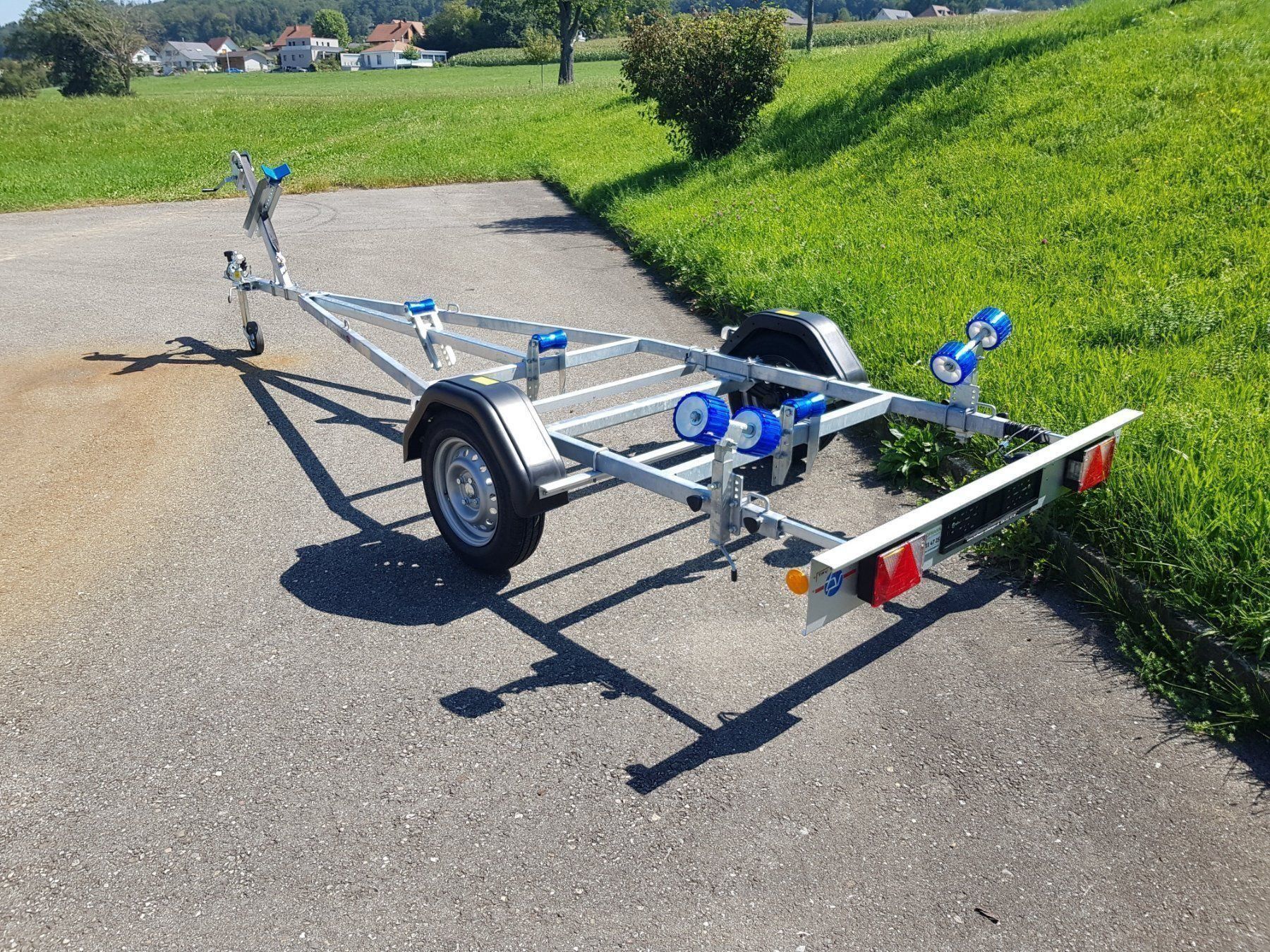 Tpv Rimorchi: Bootsanhänger BA750 TPV / Böckmann – Nuovo e nell'imballaggio originale da Gunzgen venduto da HofmannAnhaenger 1