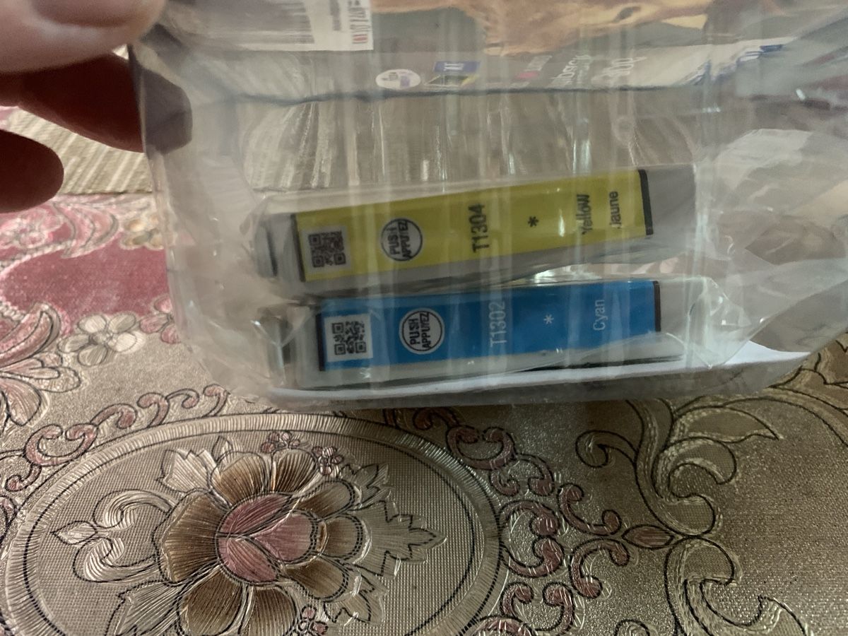 Epson Druckerpatronen & Toner: Epson T1306 (yellow/cyan)! – Neu (gemäss Beschreibung) aus Illnau von Karao 1