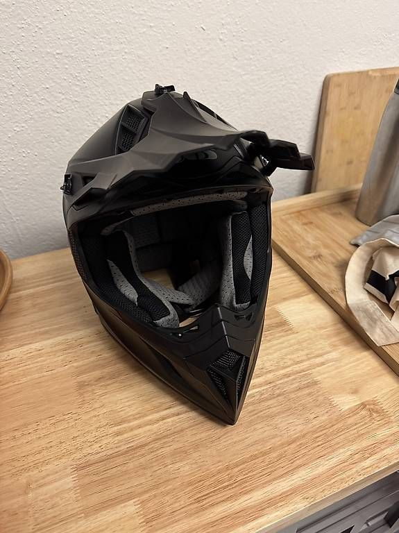 Caschi & visiere: iXS Motocross Helm superleicht Gr. M – Usato da Basel venduto da philminvx 1