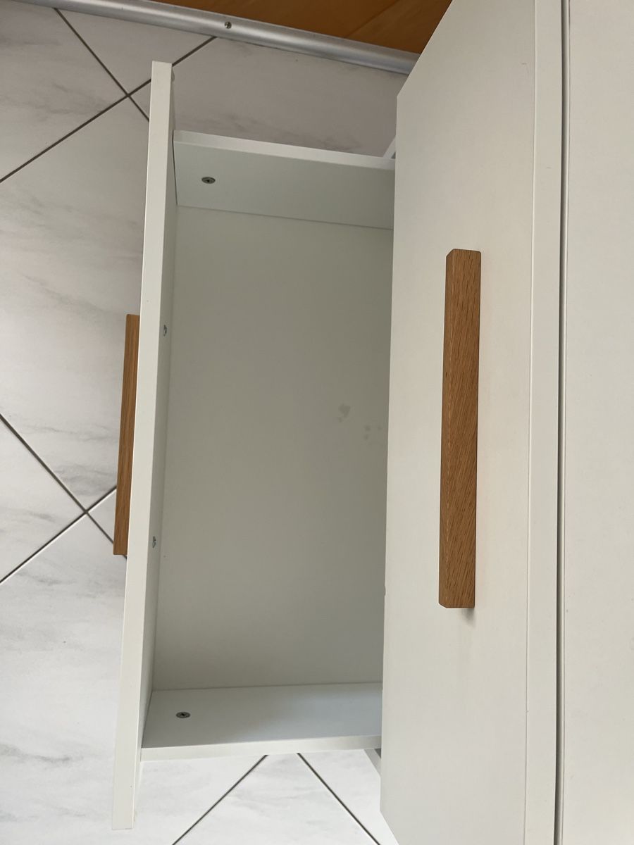 Mobili per bagno: Waschbeckenunterschrank  – Usato da Hildisrieden venduto da ev2_yg2g 1