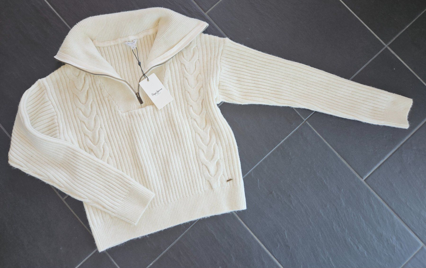Pepe Jeans Maglioni & Felpe: **Pepe Jeans** Pulli Gr. XS (158) **NEU** – Nuovo e nell'imballaggio originale da Gommiswald venduto da Rickenblitz