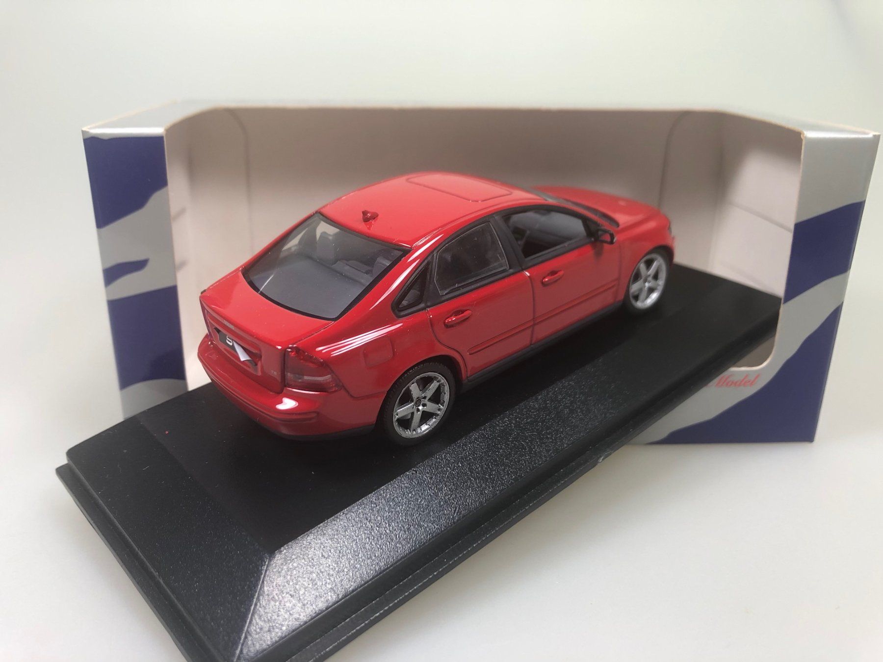 Volvo Modellini d'auto: Volvo S40 - Minichamps - 1:43 – Usato da Widen venduto da Himan 1