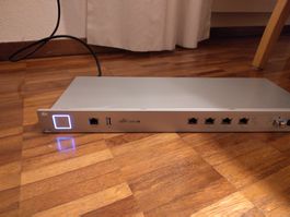 Ubiquiti UniFi Security Gateway(USG-PRO-4) + BiDi SFP Modul