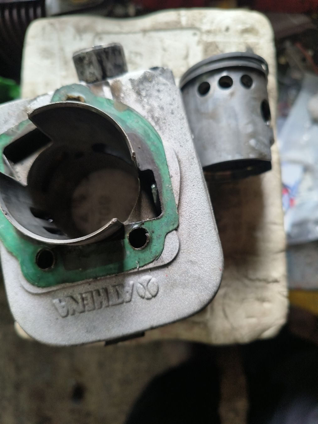 Piaggio Mofa-Ersatzteile: Piaggio Zylinder-Tuning/Alu – Gebraucht aus Fulenbach von Elektronik 1
