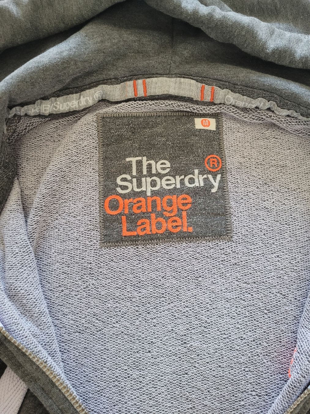 Superdry Giacche: 2. Superdry veste à capuche gris -  taille M – Usato da Villars-sur-Glâne venduto da m66_dch5 2