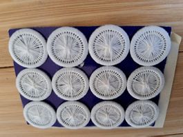 1 Trachtenknopf weiss 18mm handgearbeitet antik gross