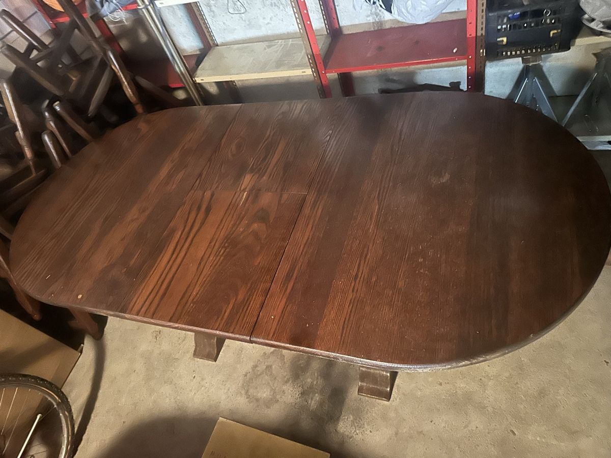 Set di tavolo e panche: Tisch und 6 Stühle Eiche NP 3590.00 Sofortpreis Fr.600.00 – Usato da Zürich venduto da Scheidungsverkauf 3