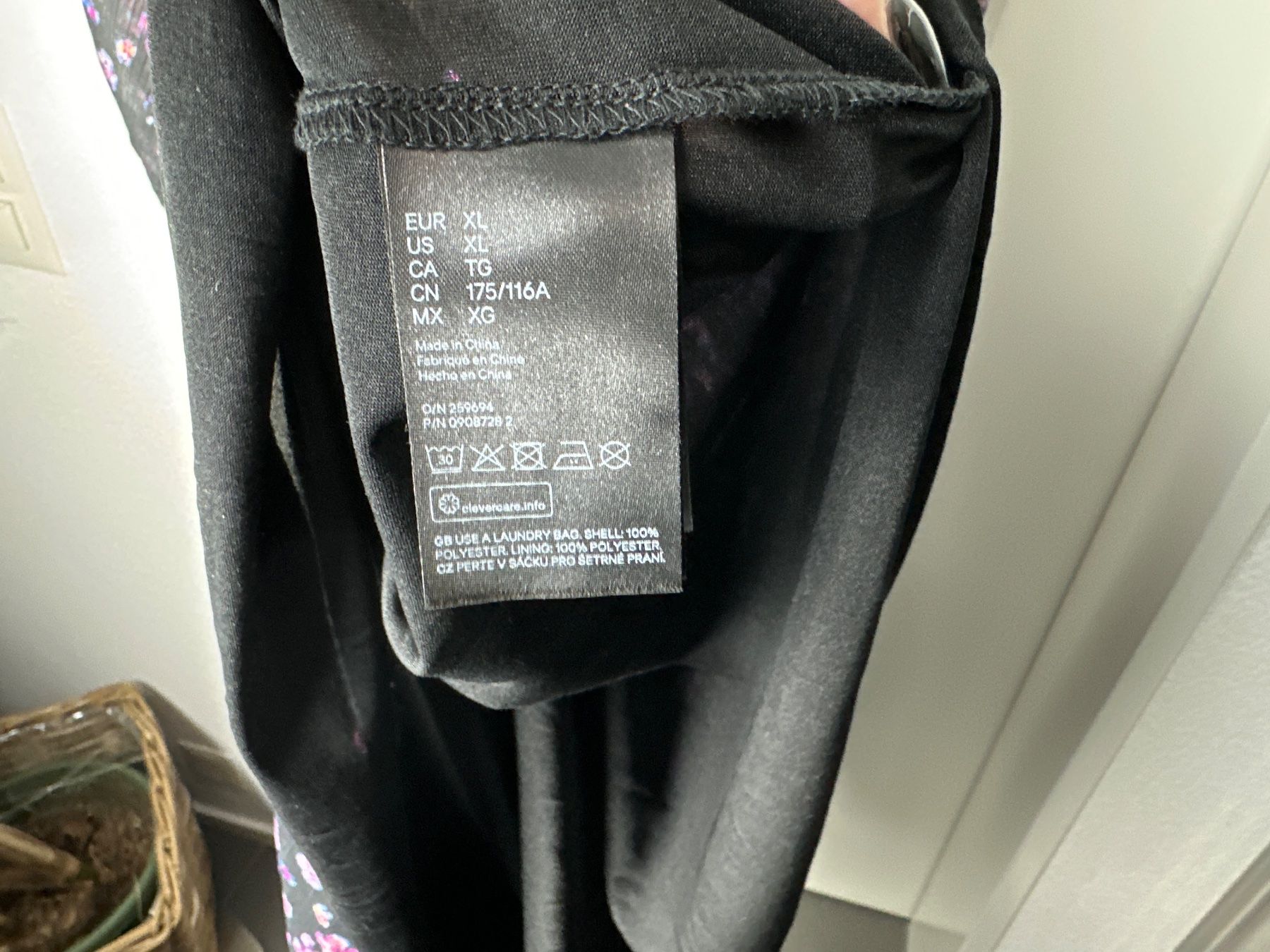 H&M Kleider: Kleid von H&M Grösse XL – Gebraucht aus Aarburg von Tonija 3