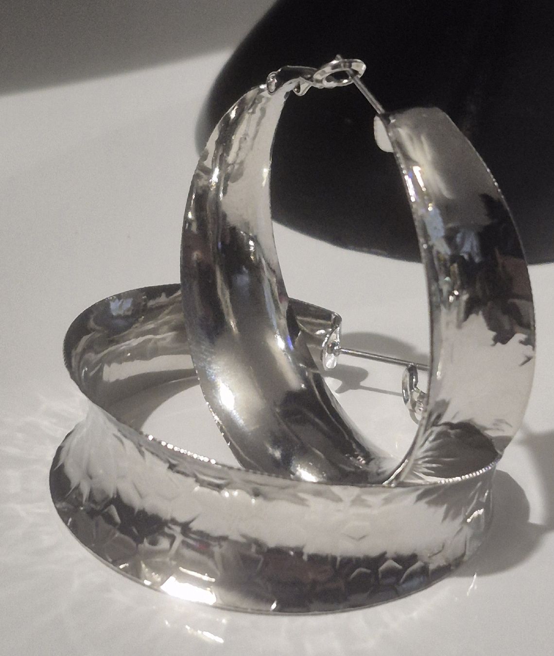 Ohrringe & -stecker: Orecchini a cerchio martellati argento donna – Neu (gemäss Beschreibung) aus Giubiasco von Stefaniav 6