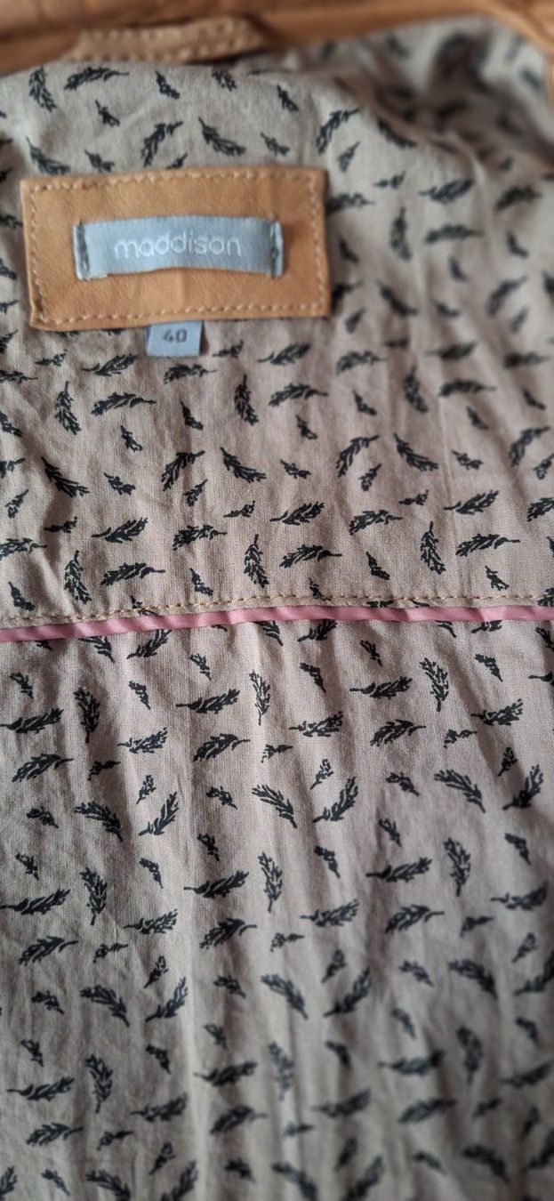 Giacche: Veste en cuir brun-camel 40 – Usato da St-Triphon venduto da Jldr0 4