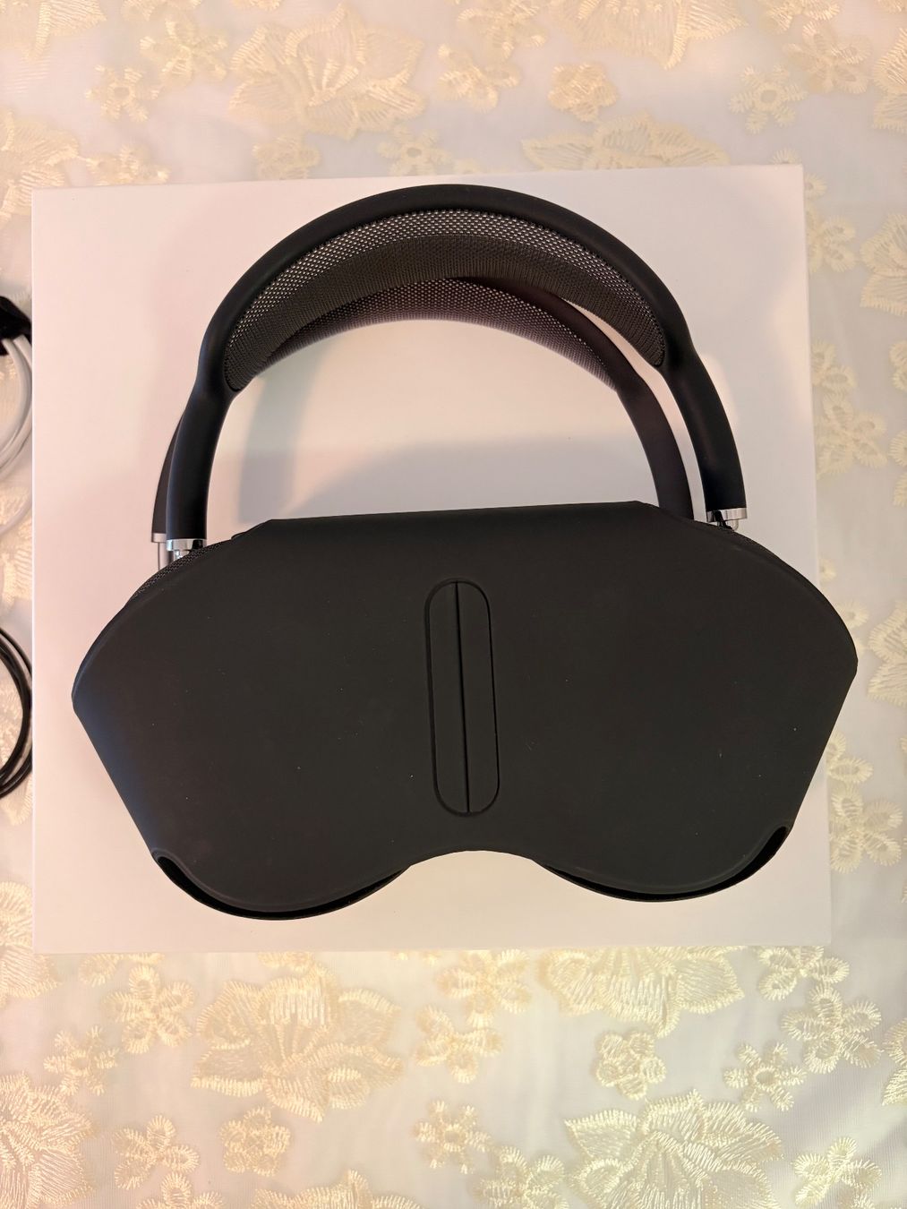 Apple Cuffie: Apple AirPods Max Kopfhörer Space Grau mit Smart Case – Usato da Olten venduto da emin93 4