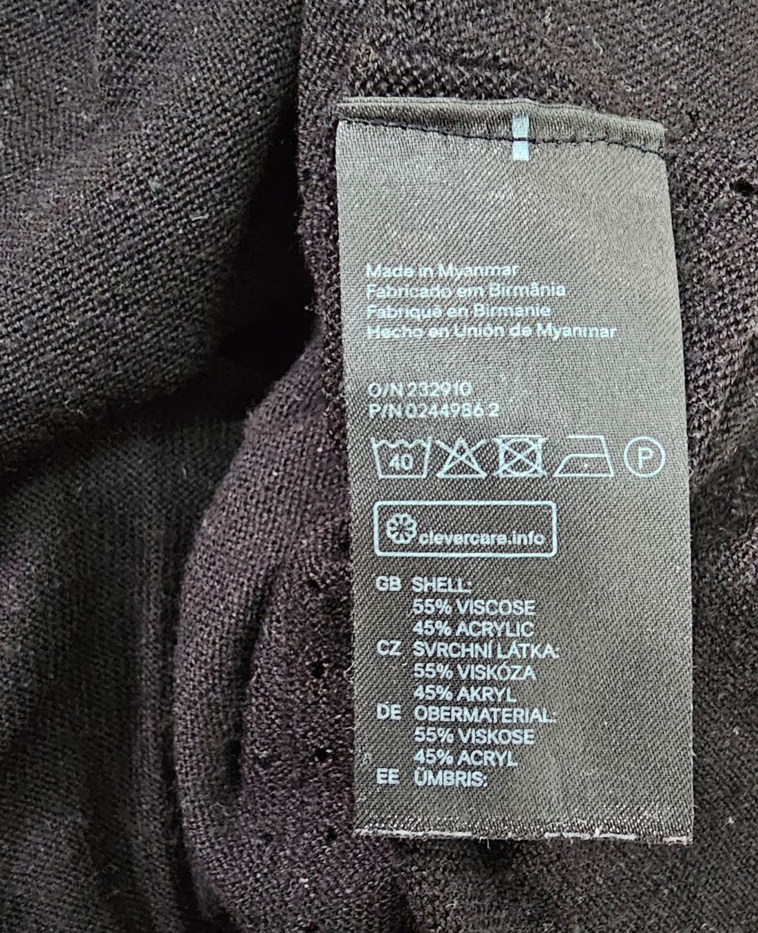 H&M Vestiti: H&M leichtes Strick Kleid Gr. M Schwarz – Usato da Füllinsdorf venduto da Sunnebliemli7 3