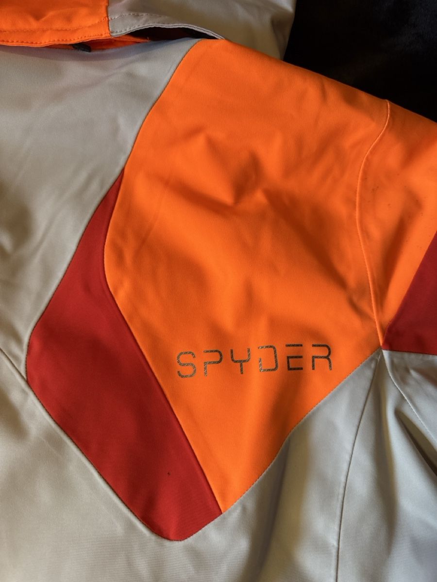 Spyder Jacken: Spider-Skijacke, Größe L – Neu (gemäss Beschreibung) aus Naters von vir_8t9z 6