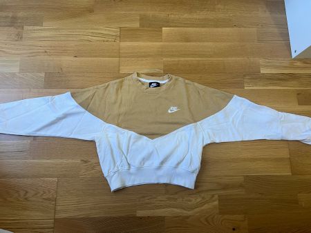 Nike Pullover, XS, Top Zustand, Trendfarbe, Herbst-Look