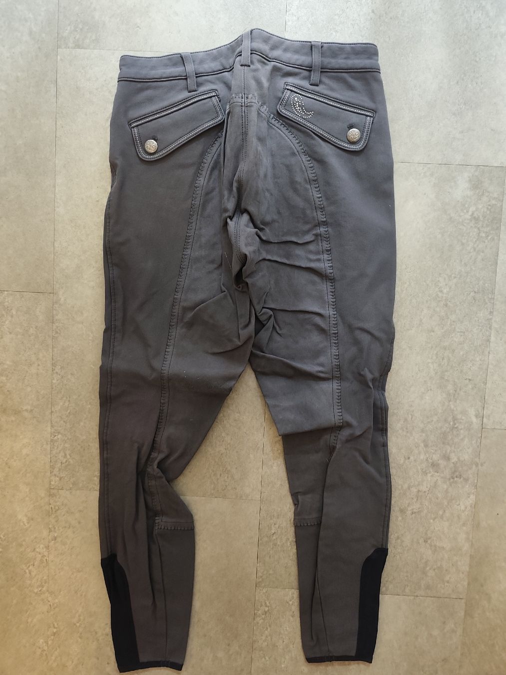 Pikeur Pantaloni: Pikeur Reithose grau, Grösse 38, Ledereinsatz – Usato da Muri b. Bern venduto da Vuissens 1