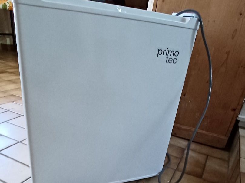 Fust Kühlschrank: Petit frigo – Gebraucht aus Bevaix von jabou33 1