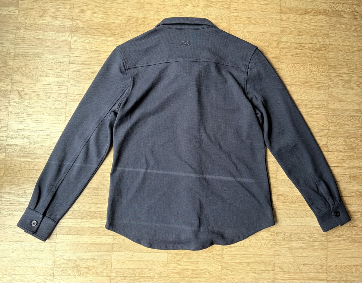 Camicette: Cutter & Buck Hemd, Langarm Gr S, marinblau – Usato da Nürensdorf venduto da salut 2