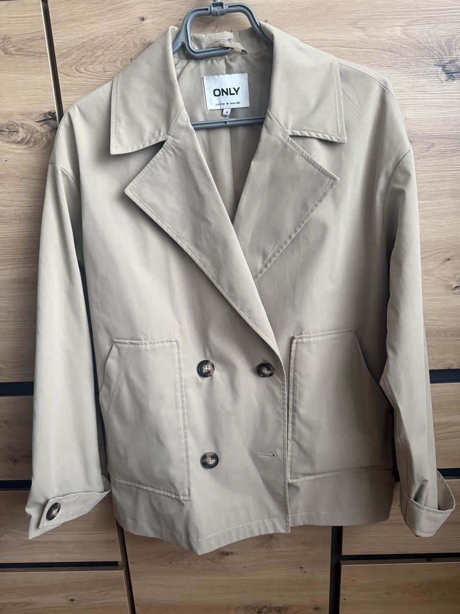Only Cappotti: Übergangs Jacke – Nuovo (secondo la descrizione) da Abtwil SG venduto da Fcbayern1992 1