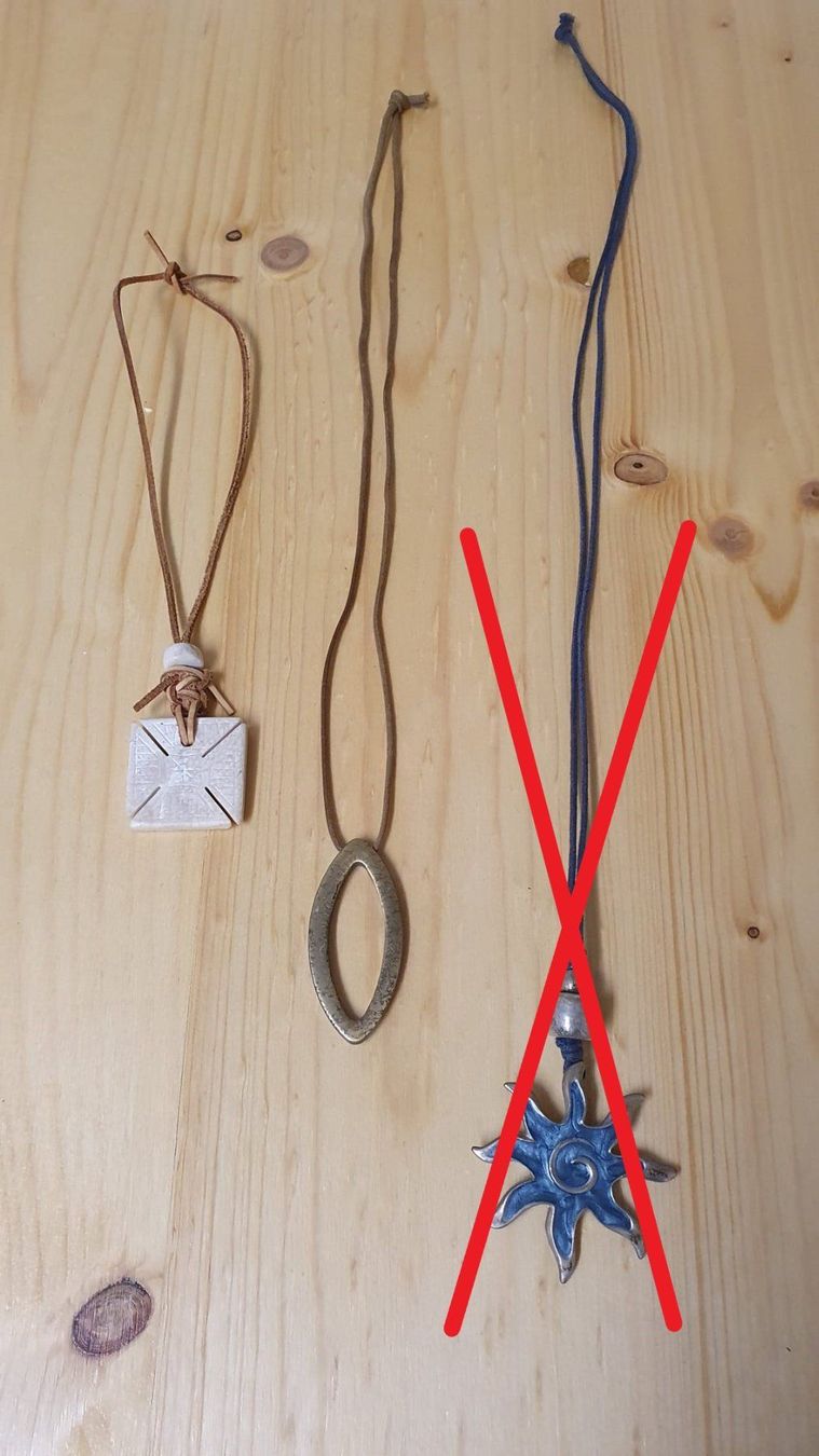 Catenine: Modeschmuck / Halsketten Set 2 – Usato da Nebikon venduto da Japostyle