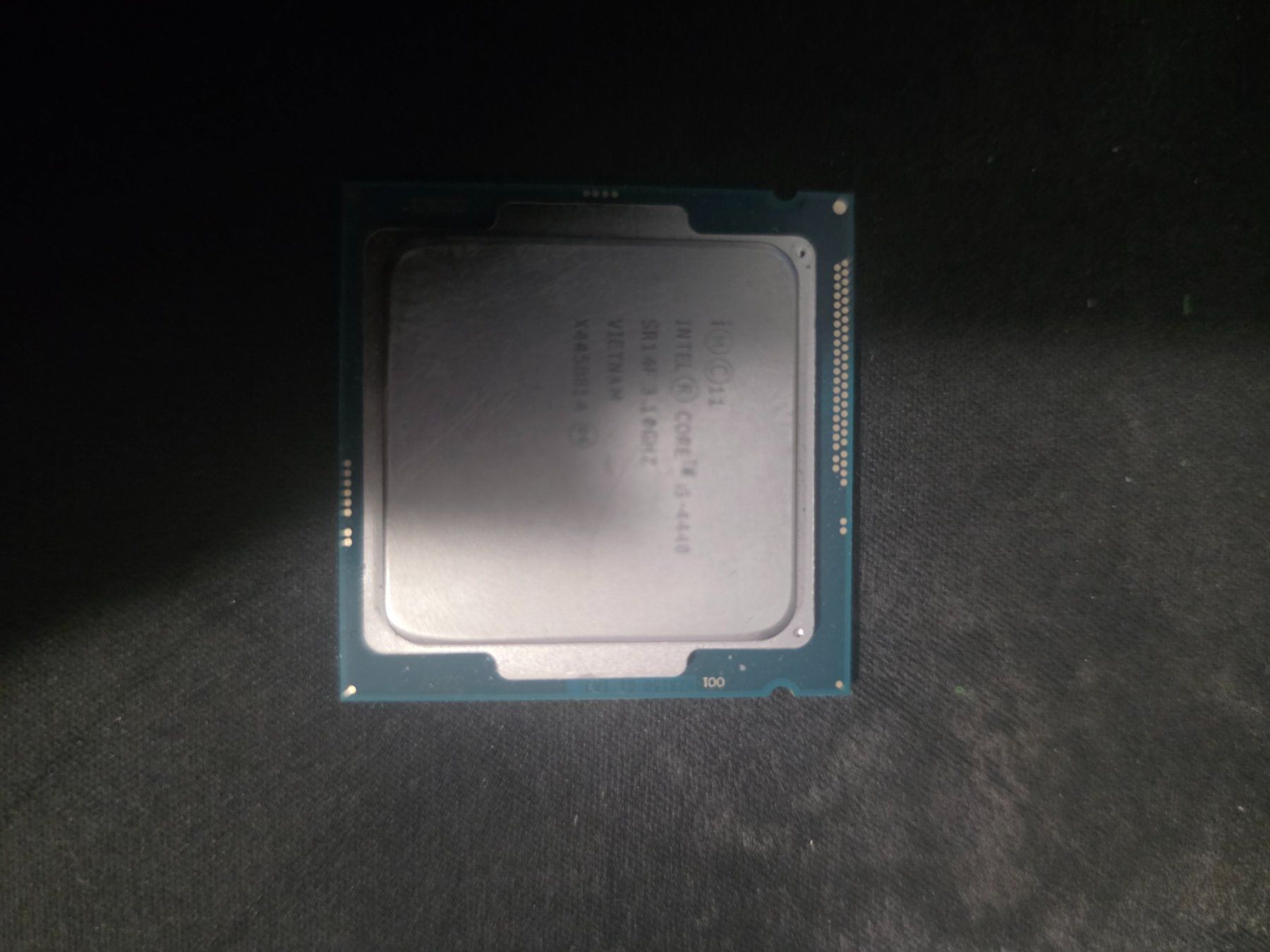 Intel Composants électroniques: 6x Processeurs Intel – Défectueux à Morges par MGaming 6