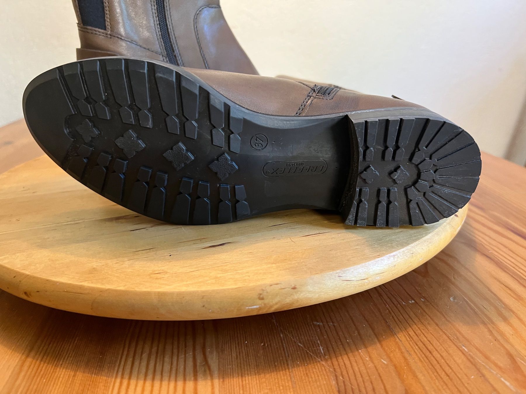 Scarpe da donna: LEDERSTIEFEL GR. 37 – Nuovo (secondo la descrizione) da Schaffhausen venduto da susiquatro01 3