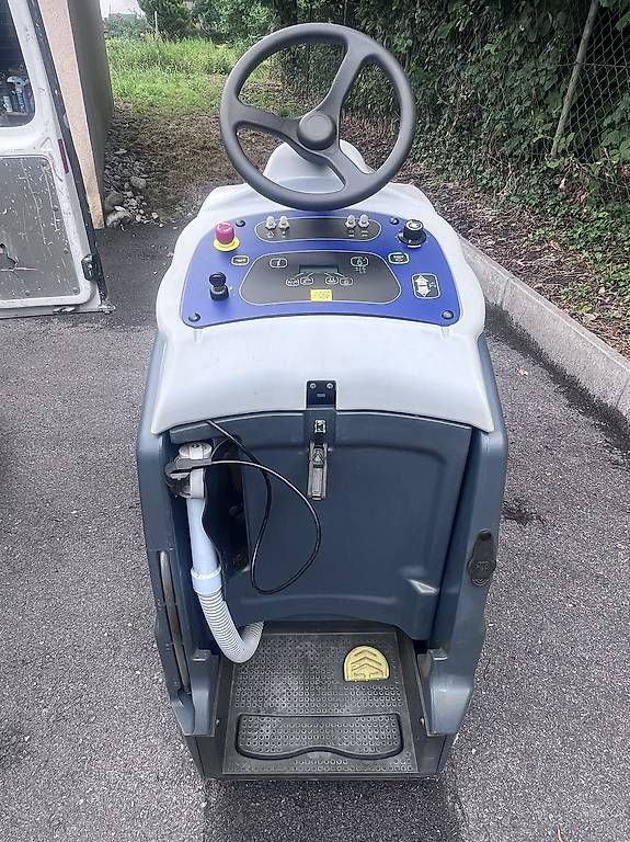 Nilfisk Tutte le macchine: Nilfisk sc1500 ecoflex ( taski wetrok cleanfix numatic) – Usato da Birr venduto da Numer-01 2