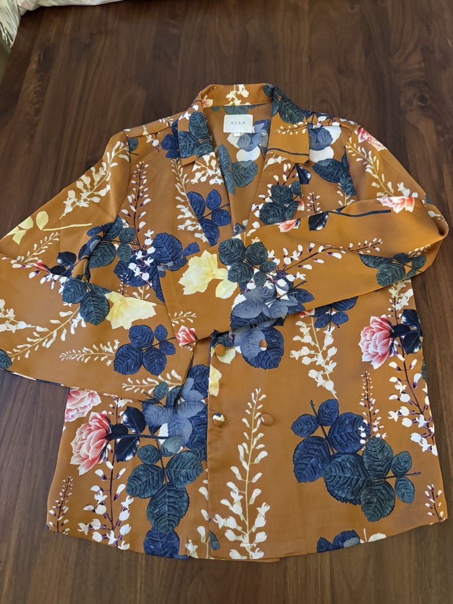Vila Camicette: Vila Blazer/bluse Gr. 36 mit Blumenmuster – Nuovo (secondo la descrizione) da Zürich venduto da yas_7vdk